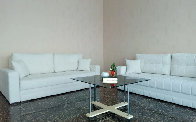 Private house Ryadom S Aeroportom