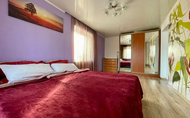 Квартира Цвета мак