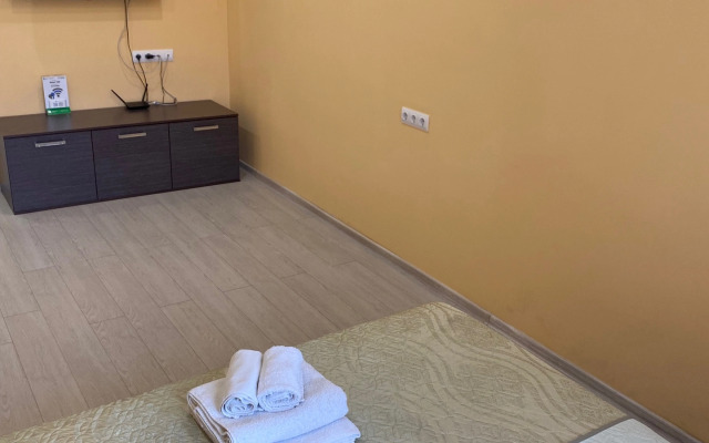Na Krasnykh Madyyar 14/2, 6 etazh Apartments