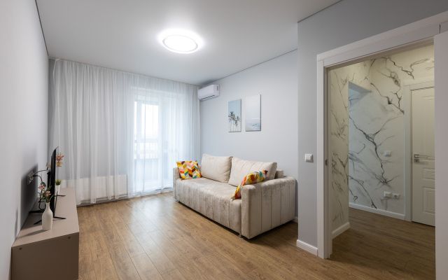 Sutki Ufa Parkhomenko 156B.1 Apartments