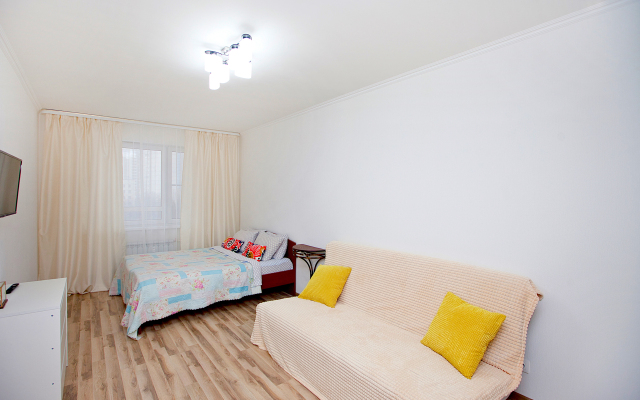 Na Obrucheva 5 Flat