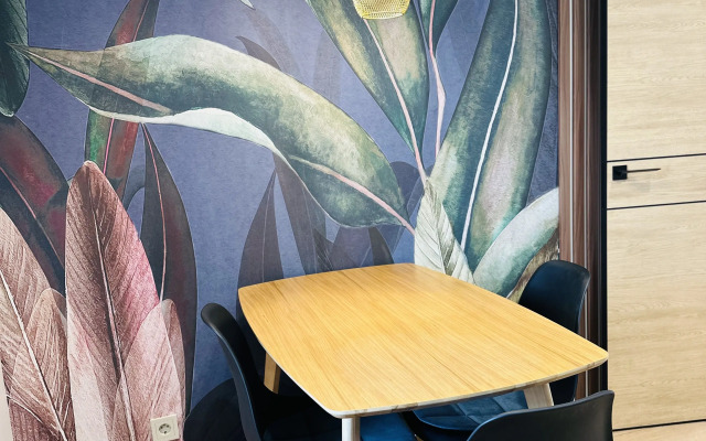 Квартира с видом на Озеро и Панорамным Балконом