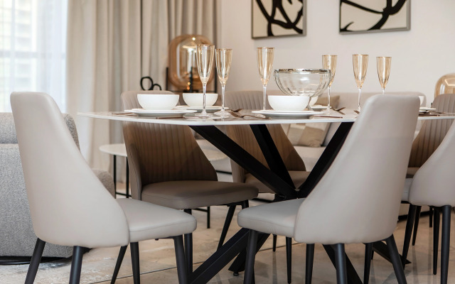 Potryasayuschie 2Br Apartamenty in Business Bay Apartments