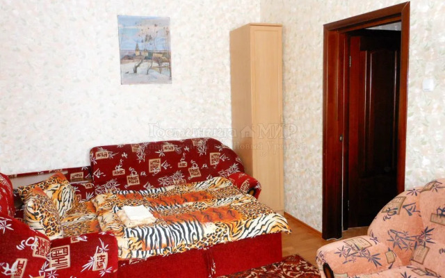 Апартаменты «МИР» мкр. Оптимистов, д. 4, к. 2 1