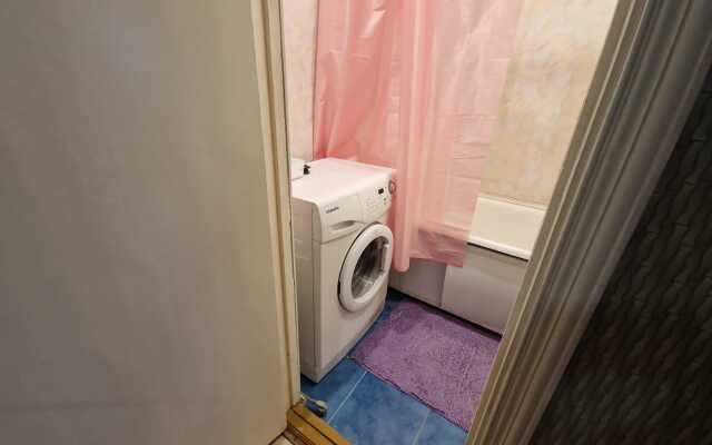 Internatsionalnaya 30D Apartments