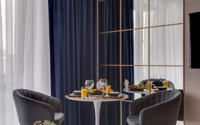 Apartments Biznes-Klassa S Vidom Na Gorod Zhk Metropoliya