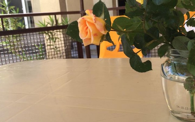 Holiday House Hotel