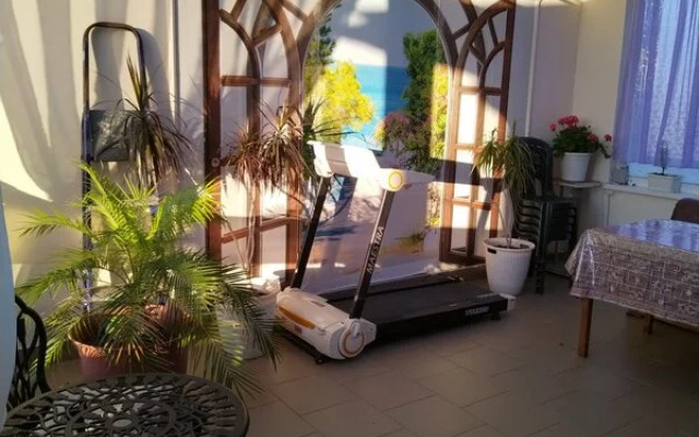Elina Guest house