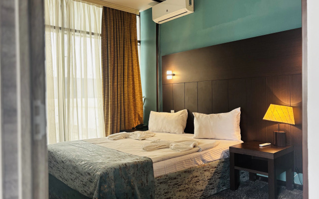 Отель Crossway Baku