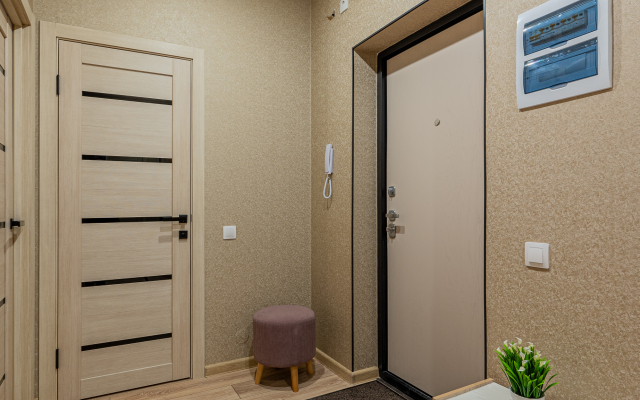 Квартира Однокомнатная Краснолесья  96