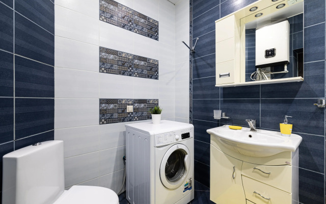 Na Vosem Person Apartments