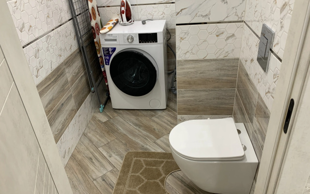 Sovremennaya Yevrotryoshka Akvapark Flat