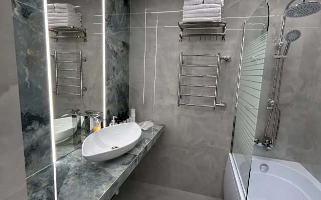 Апартаменты Ультра современная квартира с дизайнерским ремонтом в центре столицы