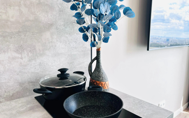 Апартаменты студия на Новоостаповской 20