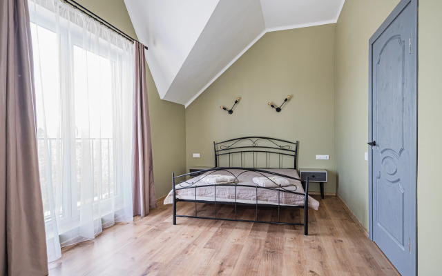 Taunkhaus ot 3-kh sutok Private house