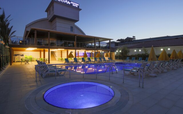 Opia Hotel
