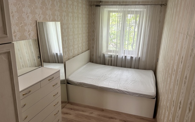 Simferopol with balcony Flat