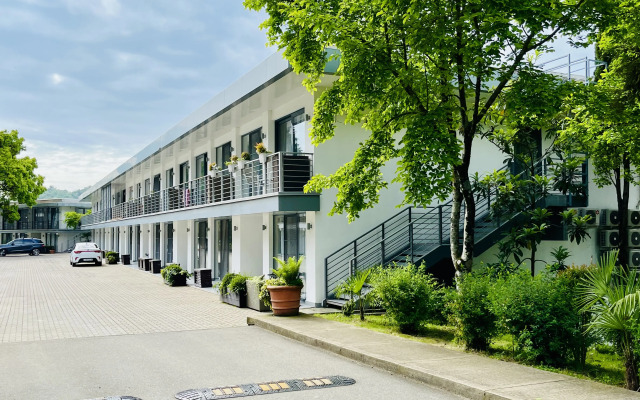 Ruslana Apartments