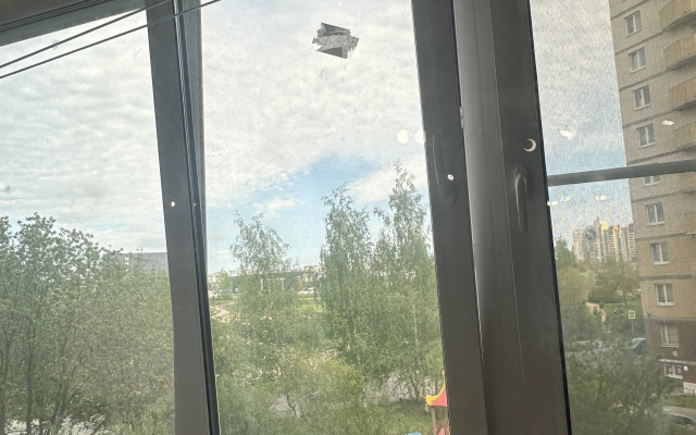 Квартира Двухкомнатная около Метро Комендантский Проспект