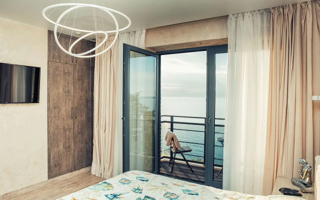 Квартира с Видом на Море