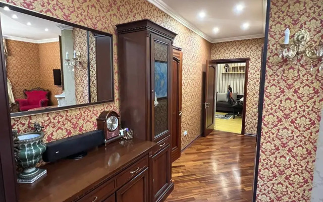3-Komnatnaya V Tsentre Adlera Flat
