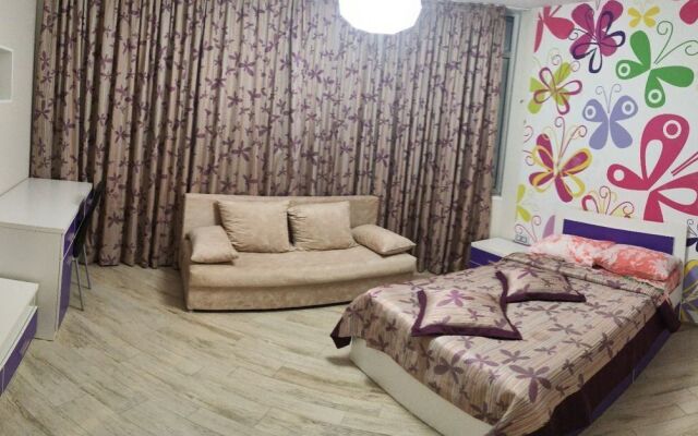 Na Gelendzhikskom Prospekte 34 Flat