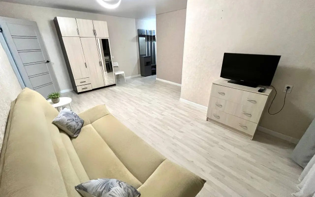 Квартира Уютная Светлая