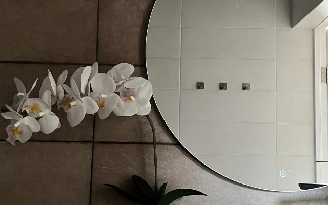 Uyut Apartments
