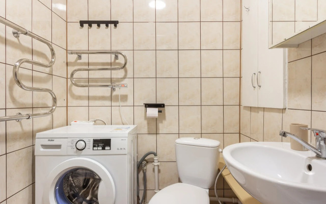Uyutnaya V Pyati Minutakh Ot Verkhnego Ozera Flat