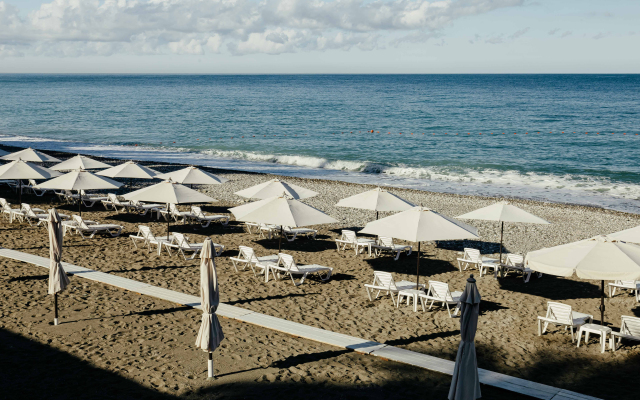 Amra Park Hotel & Spa