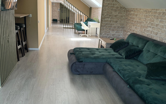 Prostornye i Komphortnye y Morya do 10 chelovek v H.Betta Apartments