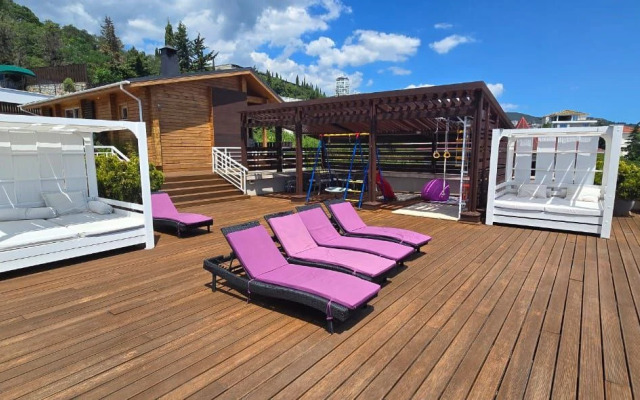 Vostok-Zapad Guest House
