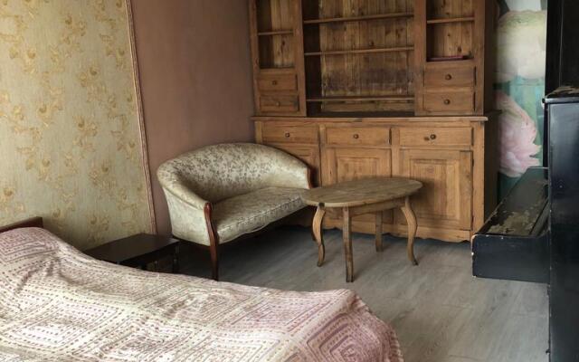 Апартаменты Ladom Трехкомнатные на Баме