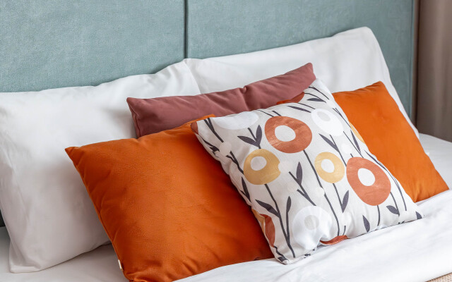 Lyubograd Vam Ochen Rad Flat