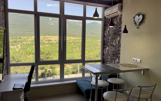 Квартира 569 с Видом на Горы в Тихом Районе