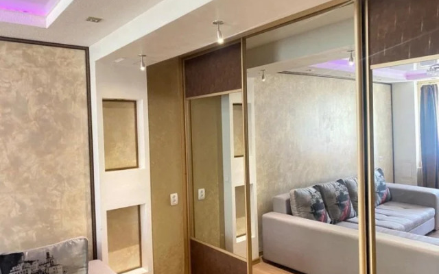 Moskovskij 30/2 Flat