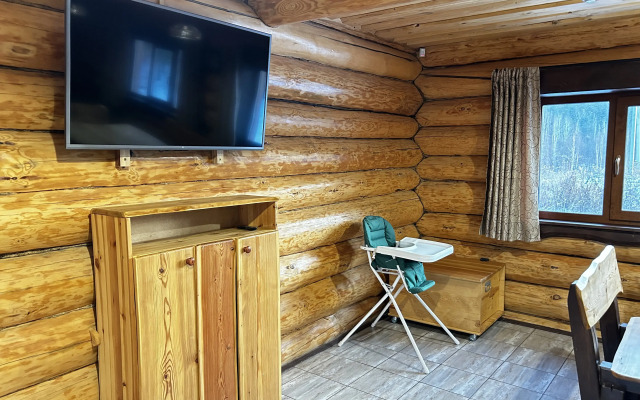 Serebryanye Ruchyi Guest House