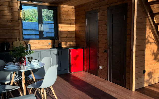 Yelan Glamping