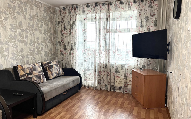 Квартира 2-комнатная на Машиностроителей 55/1