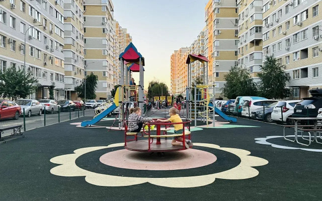 Na Ulitse Krasnykh Partizan 1/4 K5 Flat