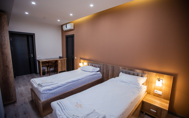 Ak Saray Hotel