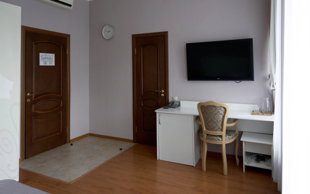 Absolyut Hotel