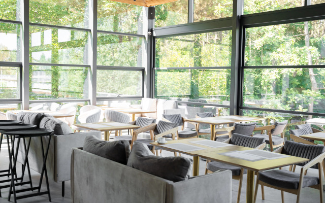 Amk Montis Hotel