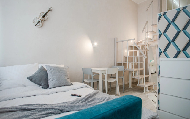 Two-Level Studio Vivaldi ElenaSweetHome Near Tts Moskva and Sadovod