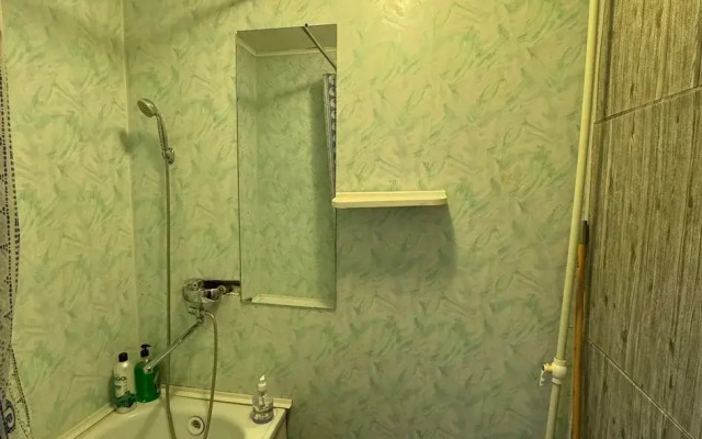 Na Chernikovskoy 43 Flat