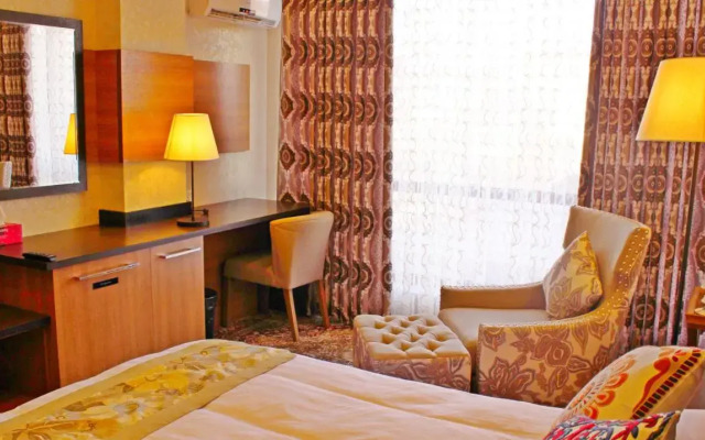 Atlas Hotel