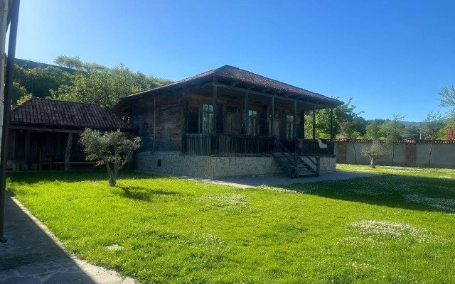 Отель Sazano Wine Cellar