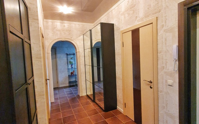 3 Otdelnye Spalni Plyus Gostinnaya Flat
