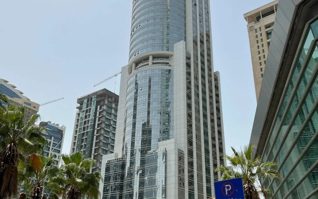Cosmos Living Elegant Studio Near Dubai Marina Apartments