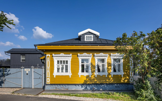 Гостевой дом Дымов дача-Янтарный дом